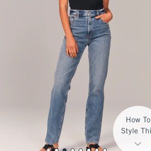 Abercrombie & Fitch The 90’s Straight Ultra High Rise Jeans; 27S/short